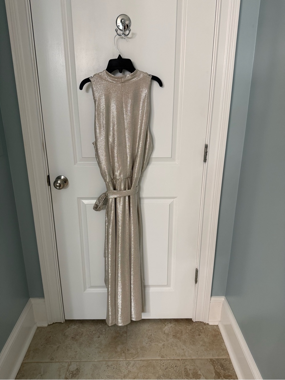 Ralph Lauren Metallic Silver Sleeveless Wrap Top - Picture 3 of 3